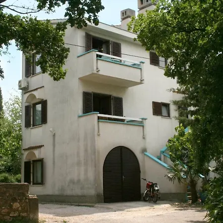 With A Parking Space Apartament Malinska